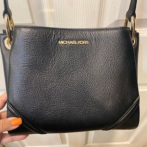 Black NWT Michael Kors Crossbody.